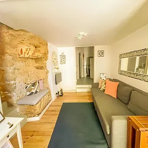 https://unique-cozy-with-3-bathrooms.hotels-lisbon-portugal.com